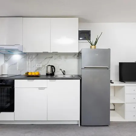 Tiny House Studio In Krk City Center Krk Town Exterior photo