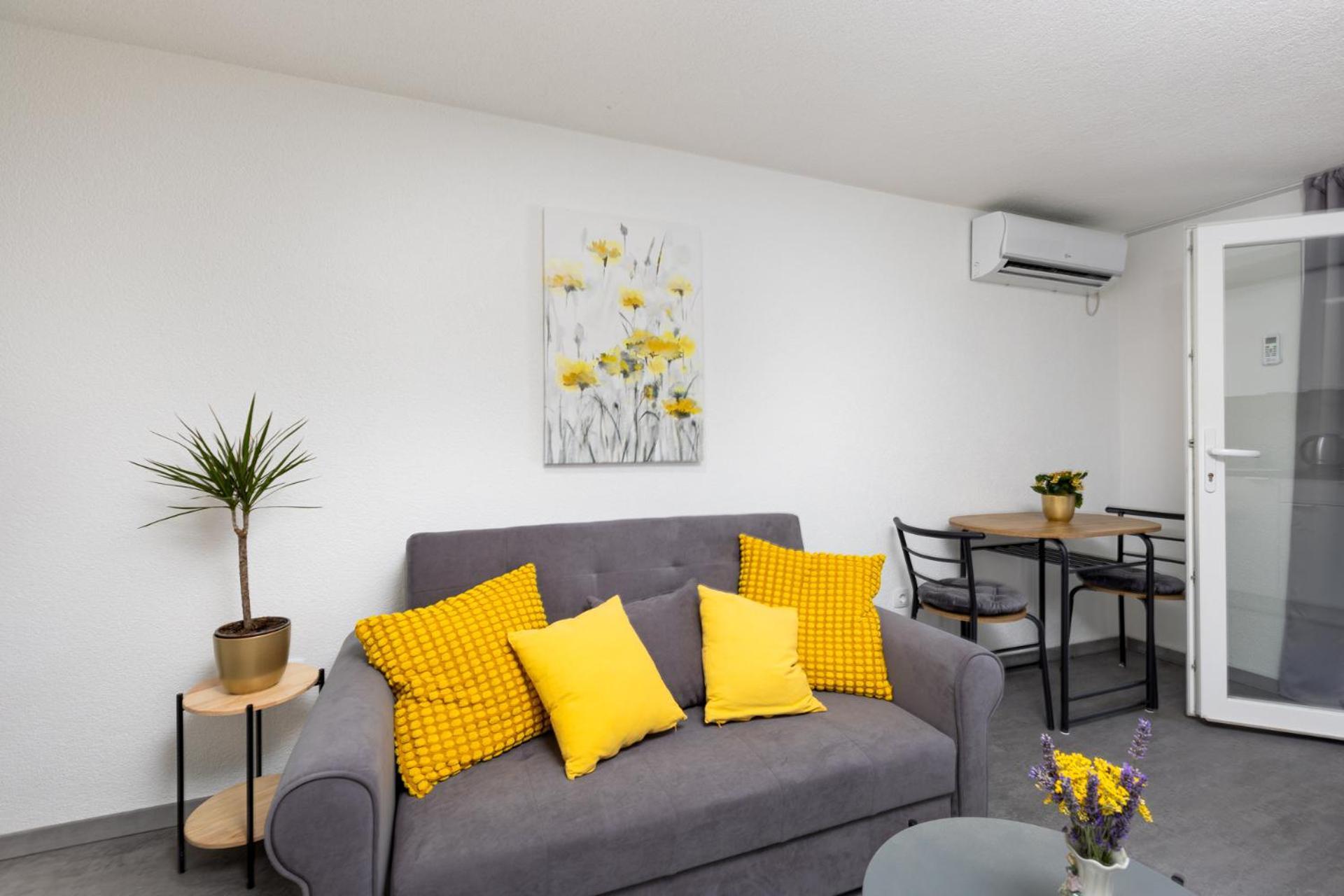 Apartment Tiny House In Krk Center