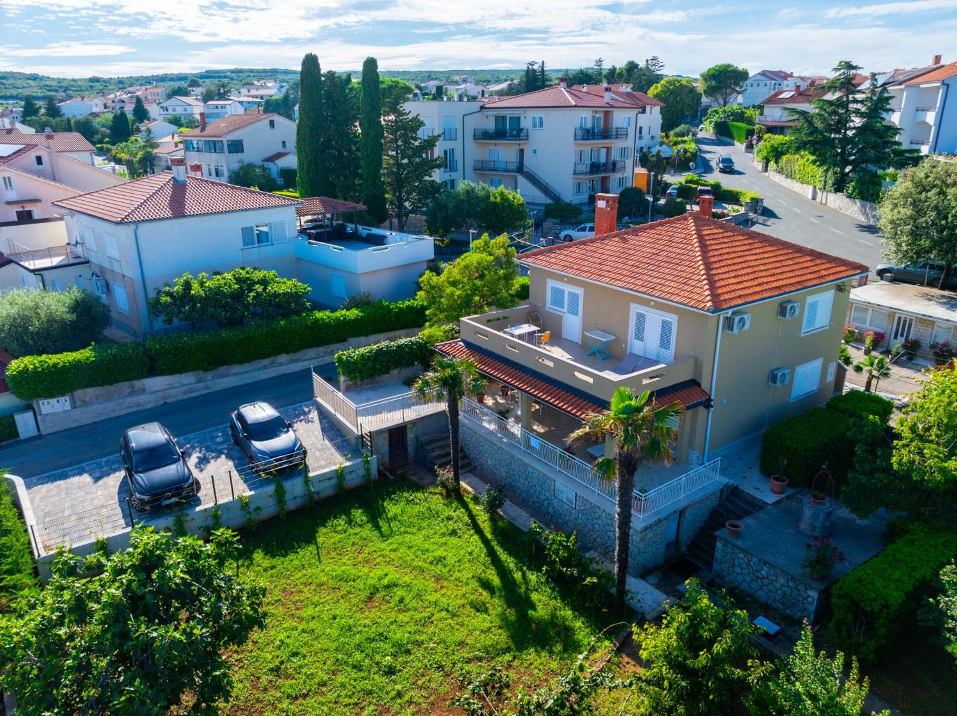 Tiny House In Krk Center Apartment