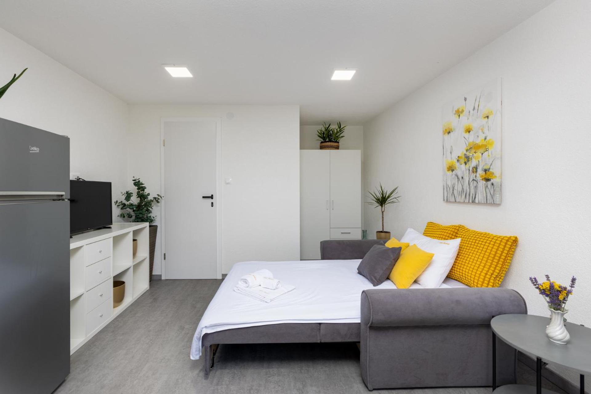 Apartment Tiny House In Krk Center Krk Town
